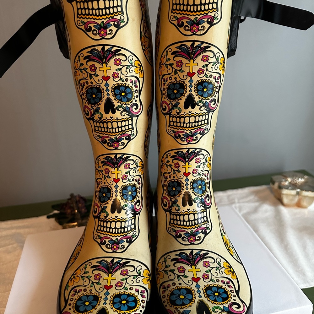 Colorful Sugar Skull Design Rain Boots